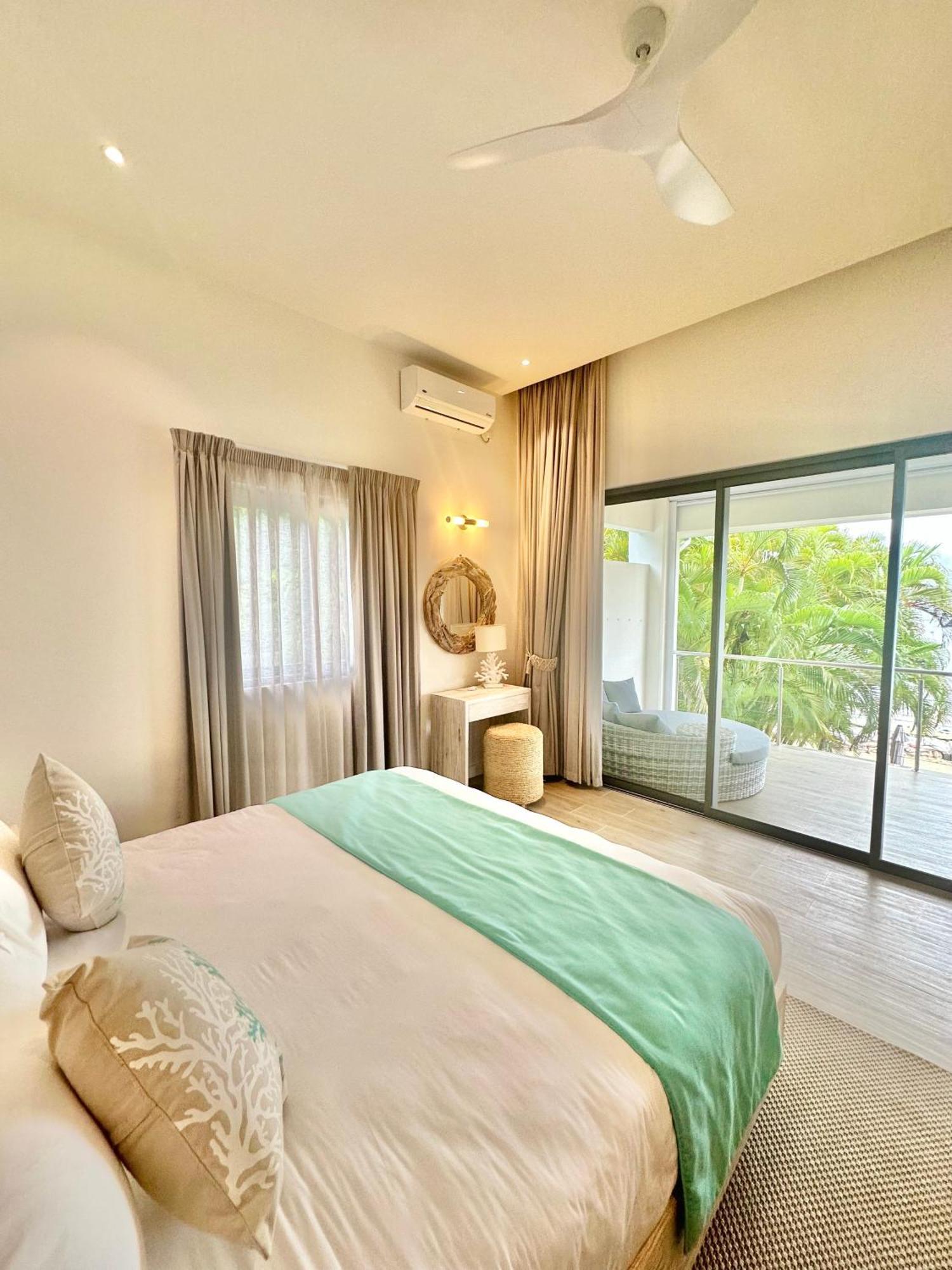 Pineapple Beach Villas Baie Lazare  Exterior foto